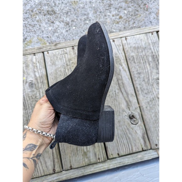TOMS EUC Deia Black Suede Ankle Zipper Booties Women Size 8.5 - Picture 5 of 8